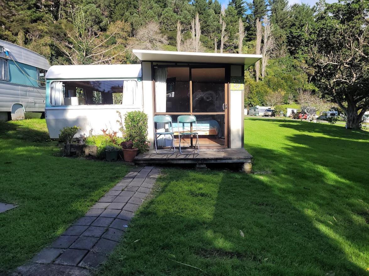 Dickson Holiday Park Thames Exterior photo